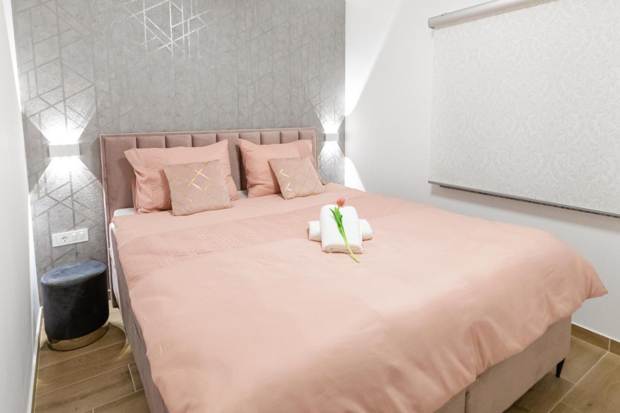 Apartman Laura 维尔 外观 照片
