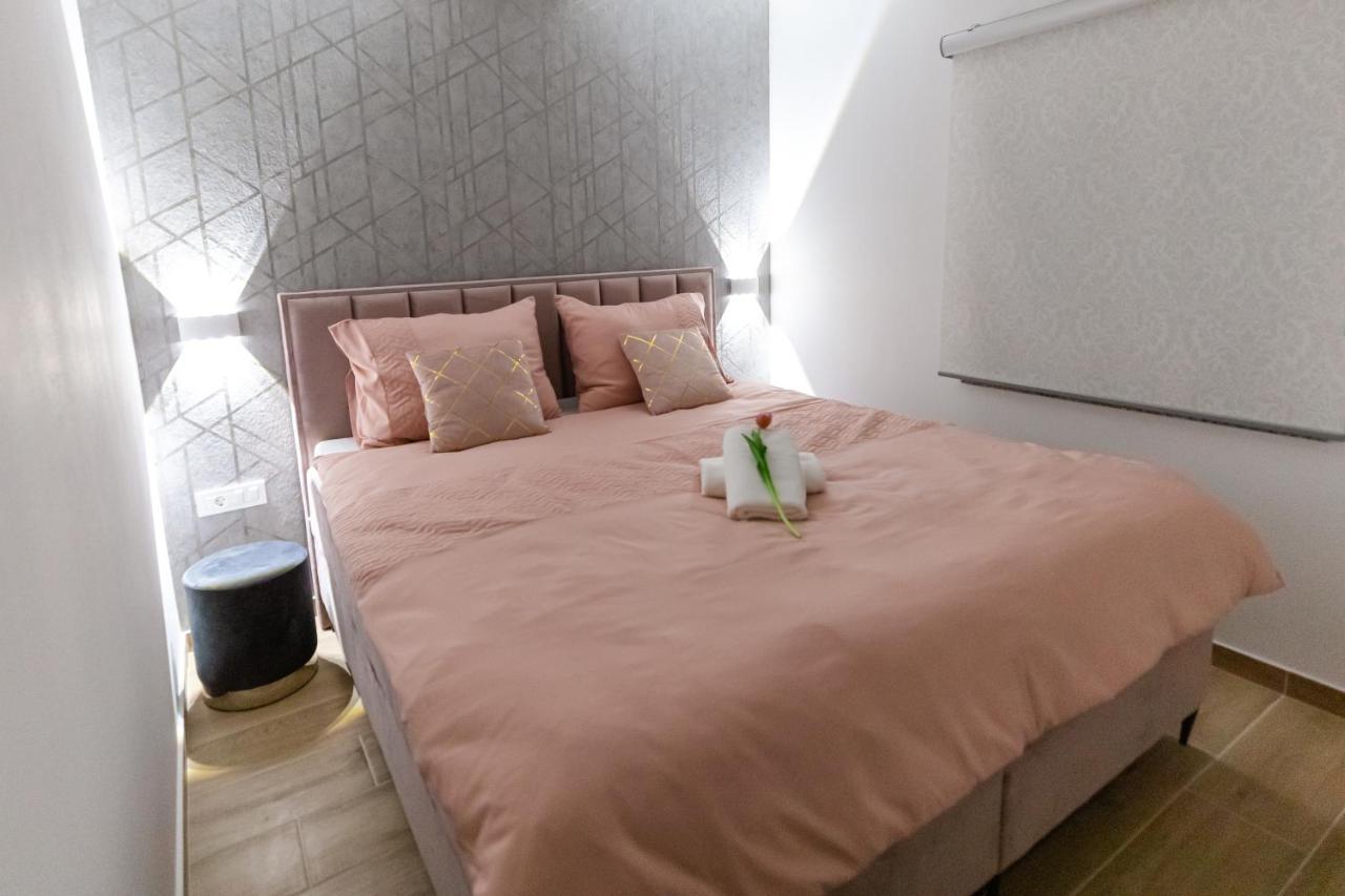 Apartman Laura 维尔 外观 照片
