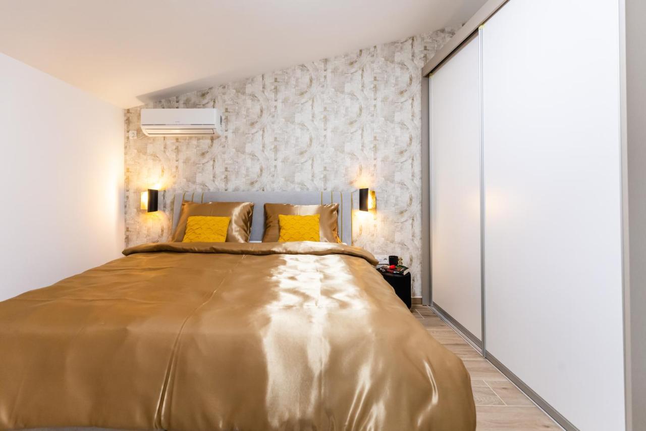 Apartman Laura 维尔 外观 照片