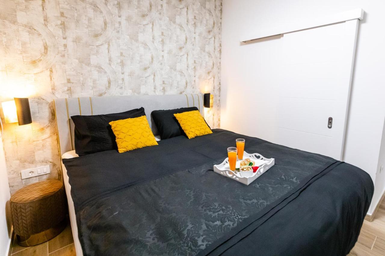 Apartman Laura 维尔 外观 照片