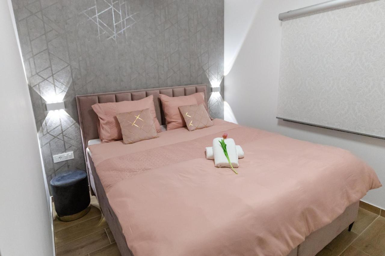 Apartman Laura 维尔 外观 照片